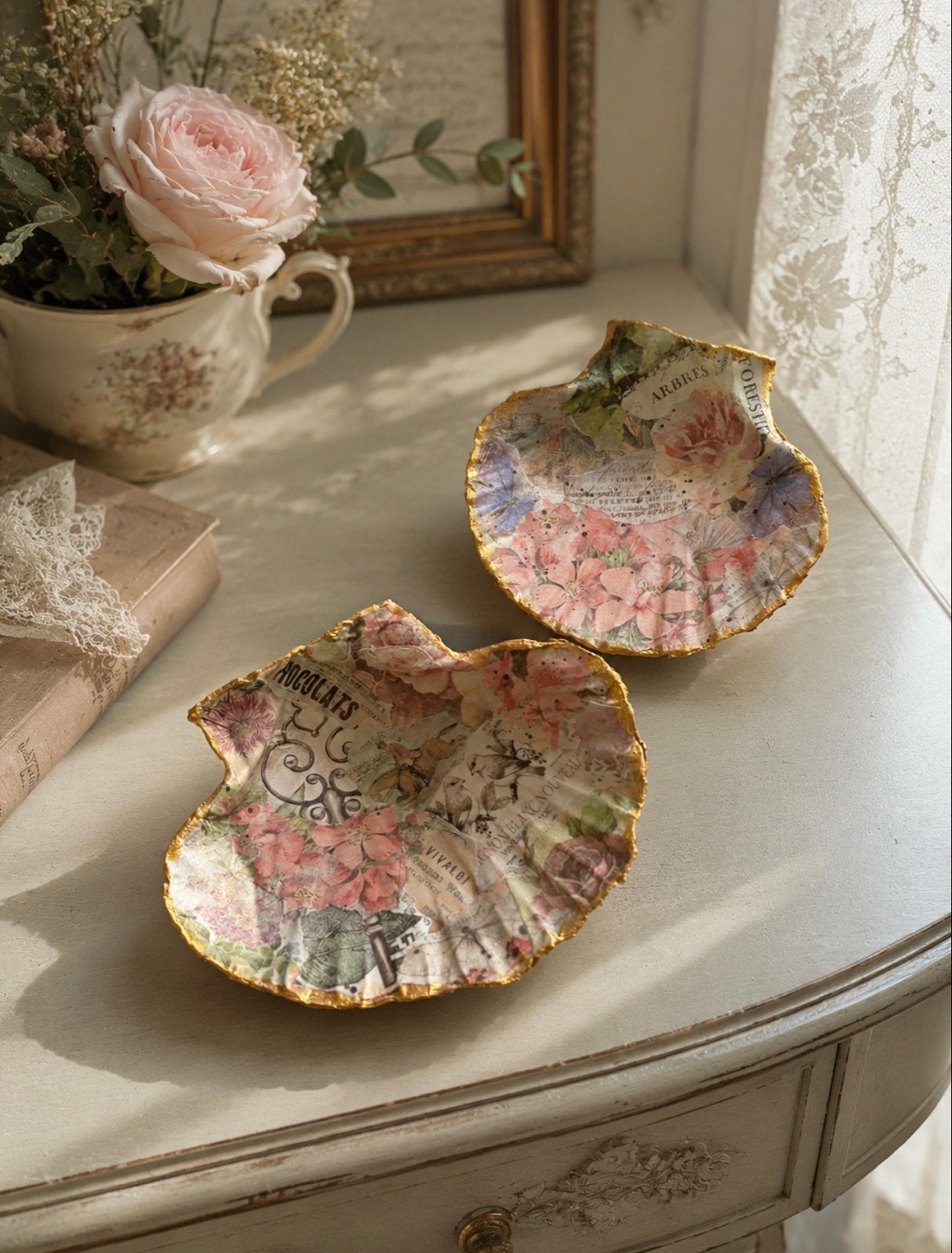 Handgemaakt sieradenbakje van schelp - Woonaccessoire, Meerkleurig, Boho, Nieuw, Ophalen of Verzenden