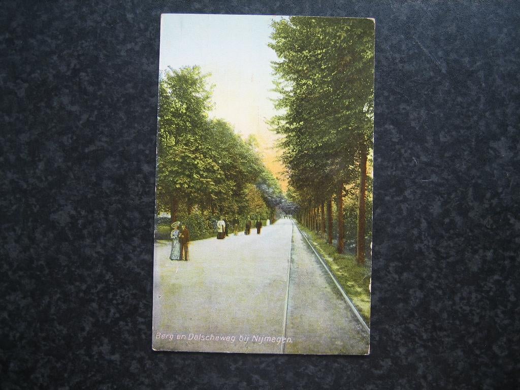 NIJMEGEN Berg en Dalscheweg C  met tramrails 1909, Ophalen of Verzenden, Voor 1920, Gelderland