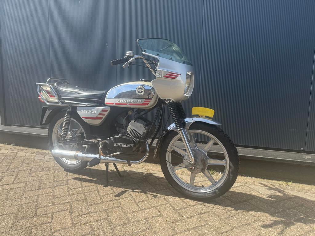 Zundapp GTS50 + NL Kenteken (45x Zundapp op voorraad), Fietsen en Brommers, Brommers | Zundapp, Ophalen, Zo goed als nieuw, Overige modellen