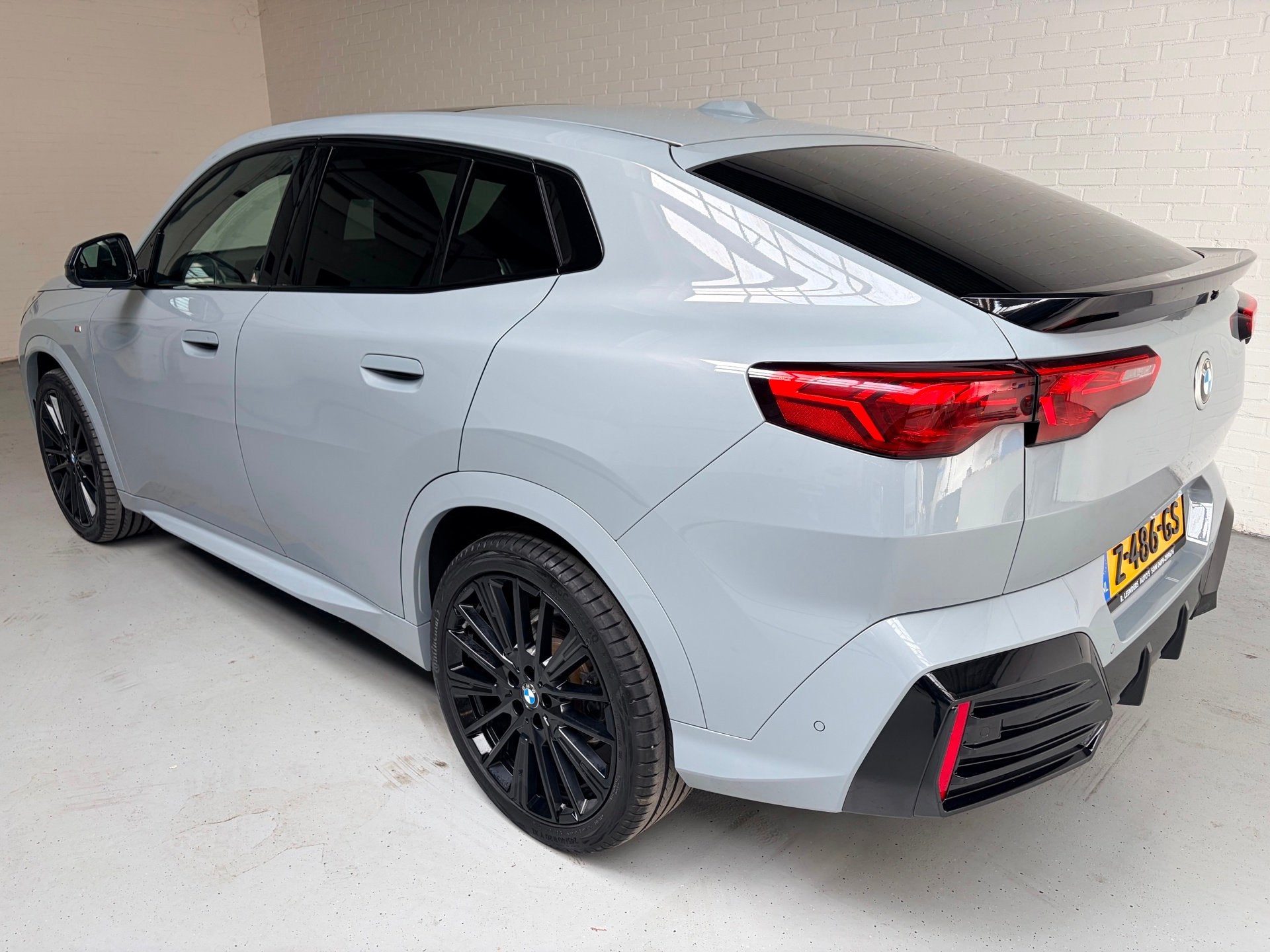 BMW X2 SDrive20i M Sport 170pk Launch Edition Black Pakket,, X2, 156 pk, Automatische klimaatregeling, Bedrijf