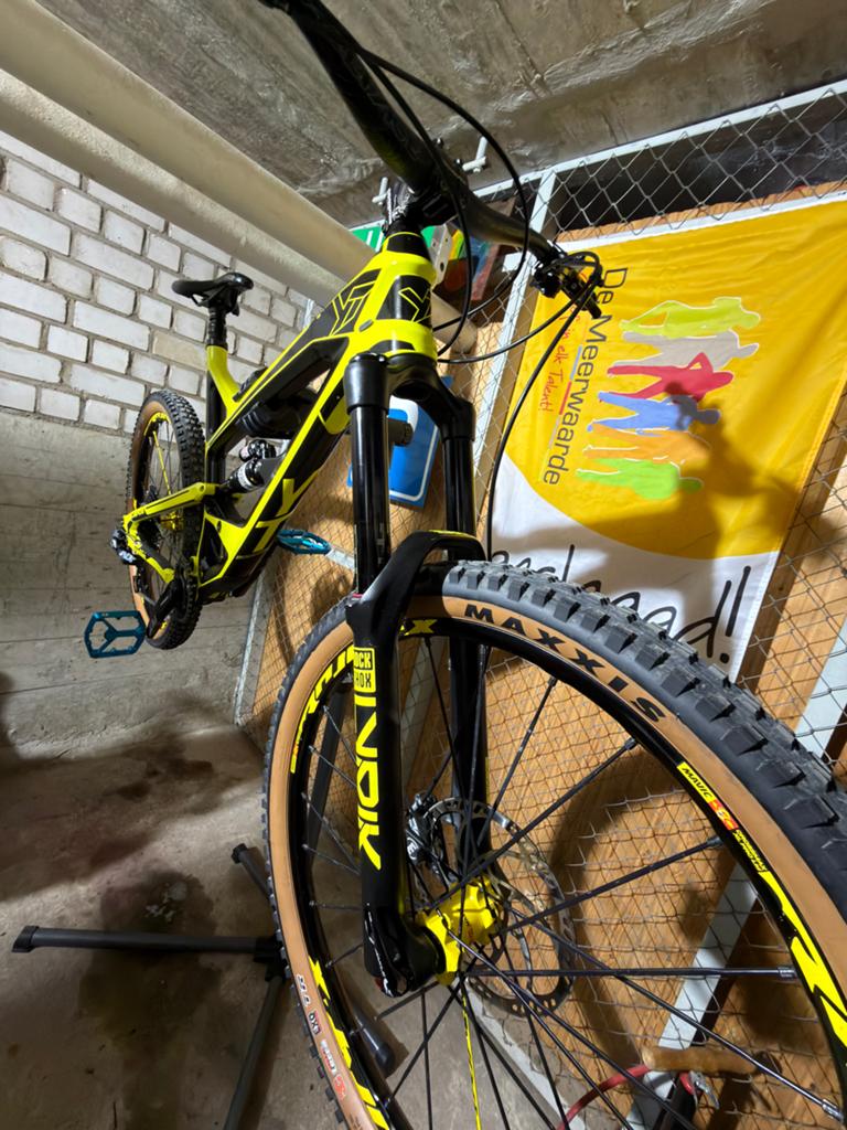 RockShox Lyrik Ultimate 180mm – 27.5 NON BOOST Voorvork, Fietsen en Brommers, Fietsonderdelen, Gebruikt, Voorvork, Mountainbike