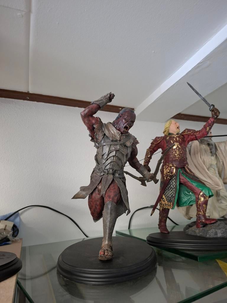 Sideshow weta uruk hai scout zeldzaam!!, Ophalen of Verzenden, Zo goed als nieuw, Beeldje of Buste