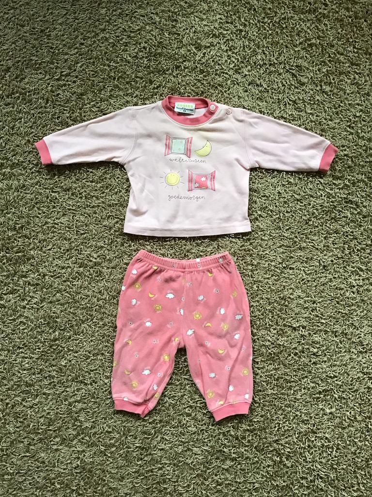 Roze pyjama. Merk Babies. Vroom & Dreesman. Maat 68., Kinderen en Baby's, Verzenden, Gebruikt, Meisje, Nacht- of Onderkleding