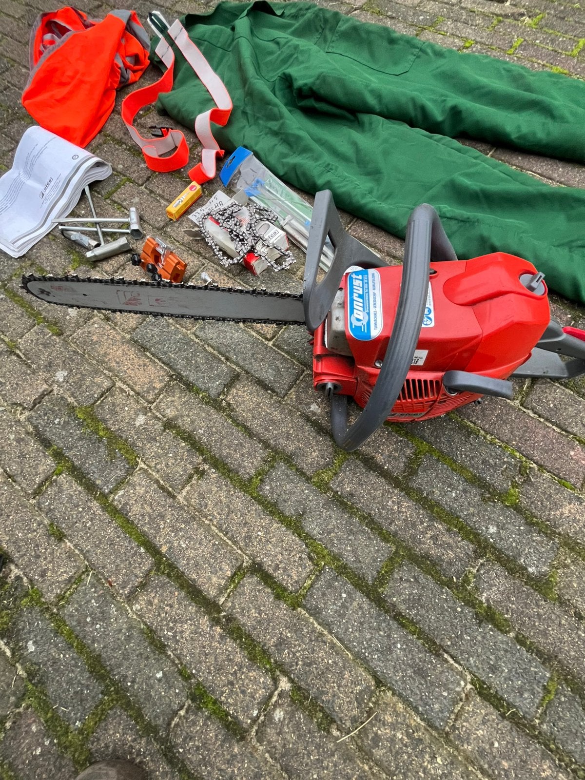 Kettingzaag benzine met broek reserve ketting, Tuin en Terras, Ophalen, Gebruikt