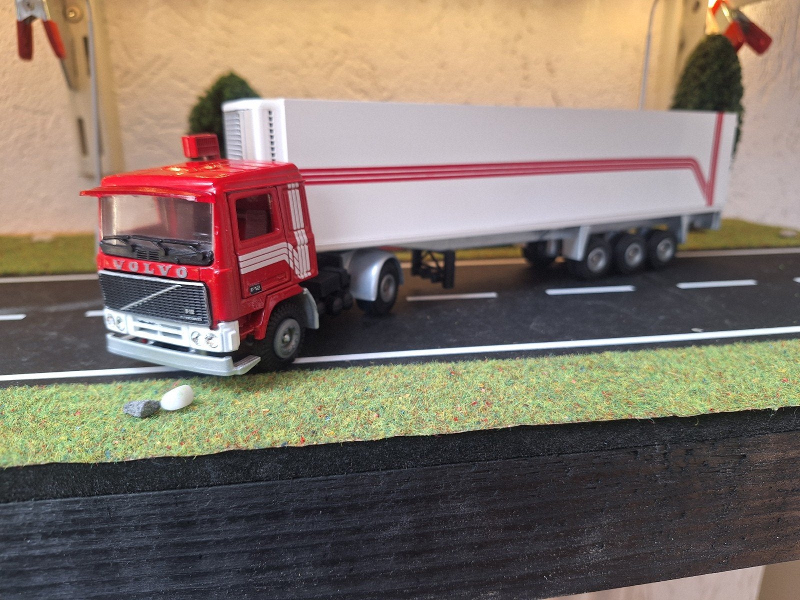 VOLVO F12.     DEMO.      TEKNO, Hobby en Vrije tijd, Verzenden, Zo goed als nieuw, Bus of Vrachtwagen, Tekno