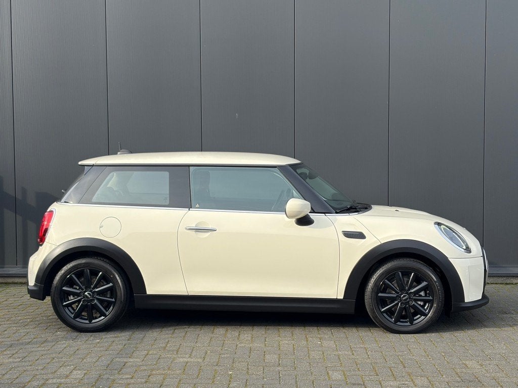 MINI Cooper 1.5 Aut. 1e eig. Sportstoelen Navi LED Sfeerlich, Gebruikt, 4 stoelen, Wit, Bedrijf