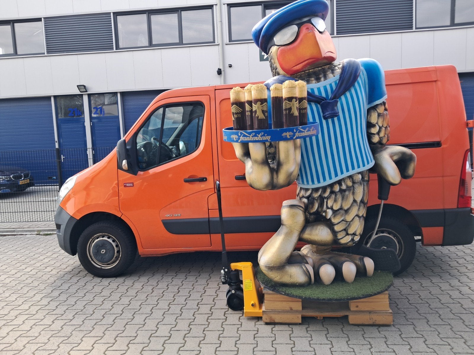 Groot reclame beeld Frankenheim Bier uit Warstein 310cm., Ophalen, Eu, Gebruikt, Eu