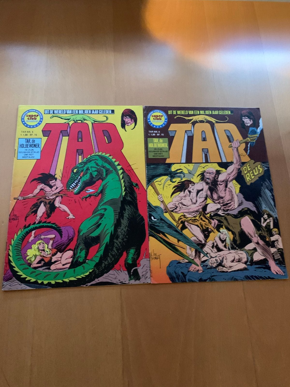 Tar de Holbewoner - Super Club Comics - Nrs. 4 & 5, Meerdere stripboeken, Ophalen of Verzenden, Gelezen