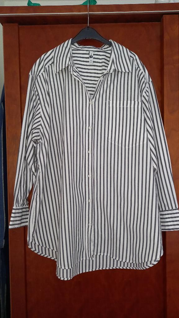 EVERME TUNIEK/ BLOUSE MAAT 42, EVERME., Maat 42/44 (L), Ophalen of Verzenden, Grijs