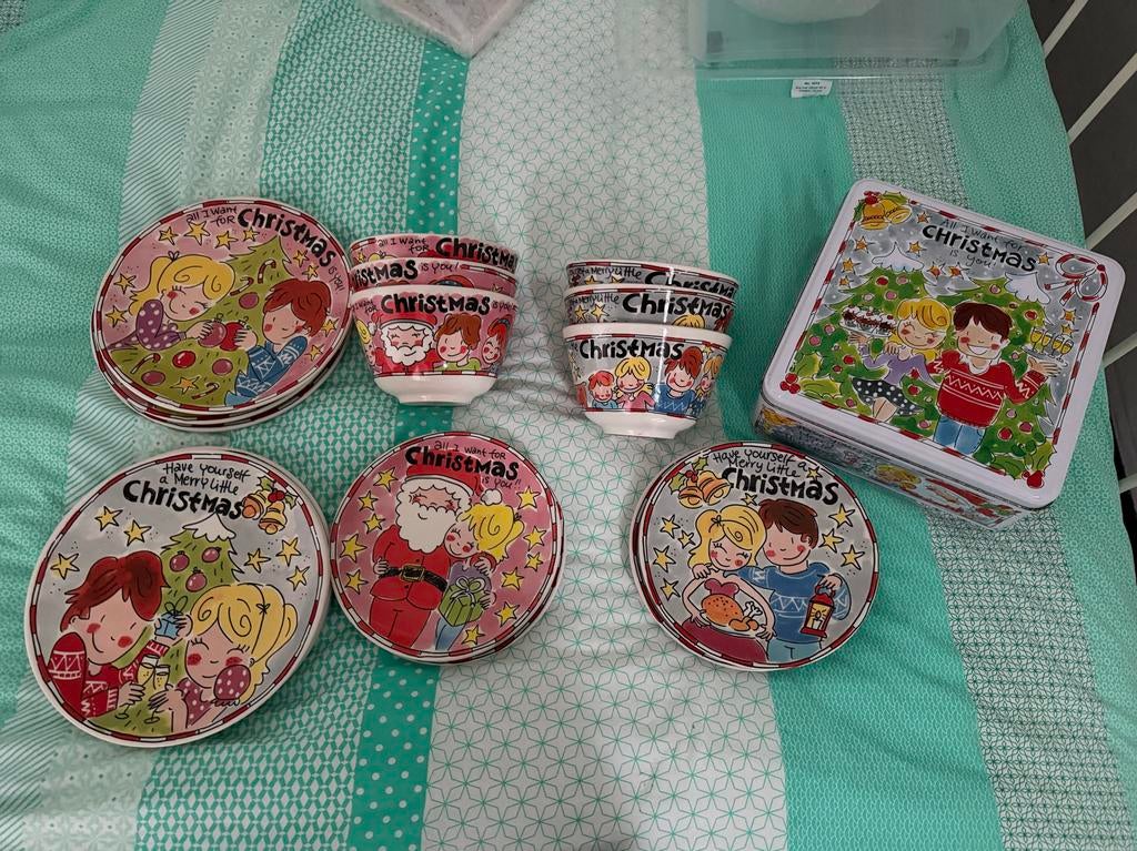 Kerst servies set - zo goed als nieuw, Keramiek, Ophalen of Verzenden, Zo goed als nieuw, Overige stijlen