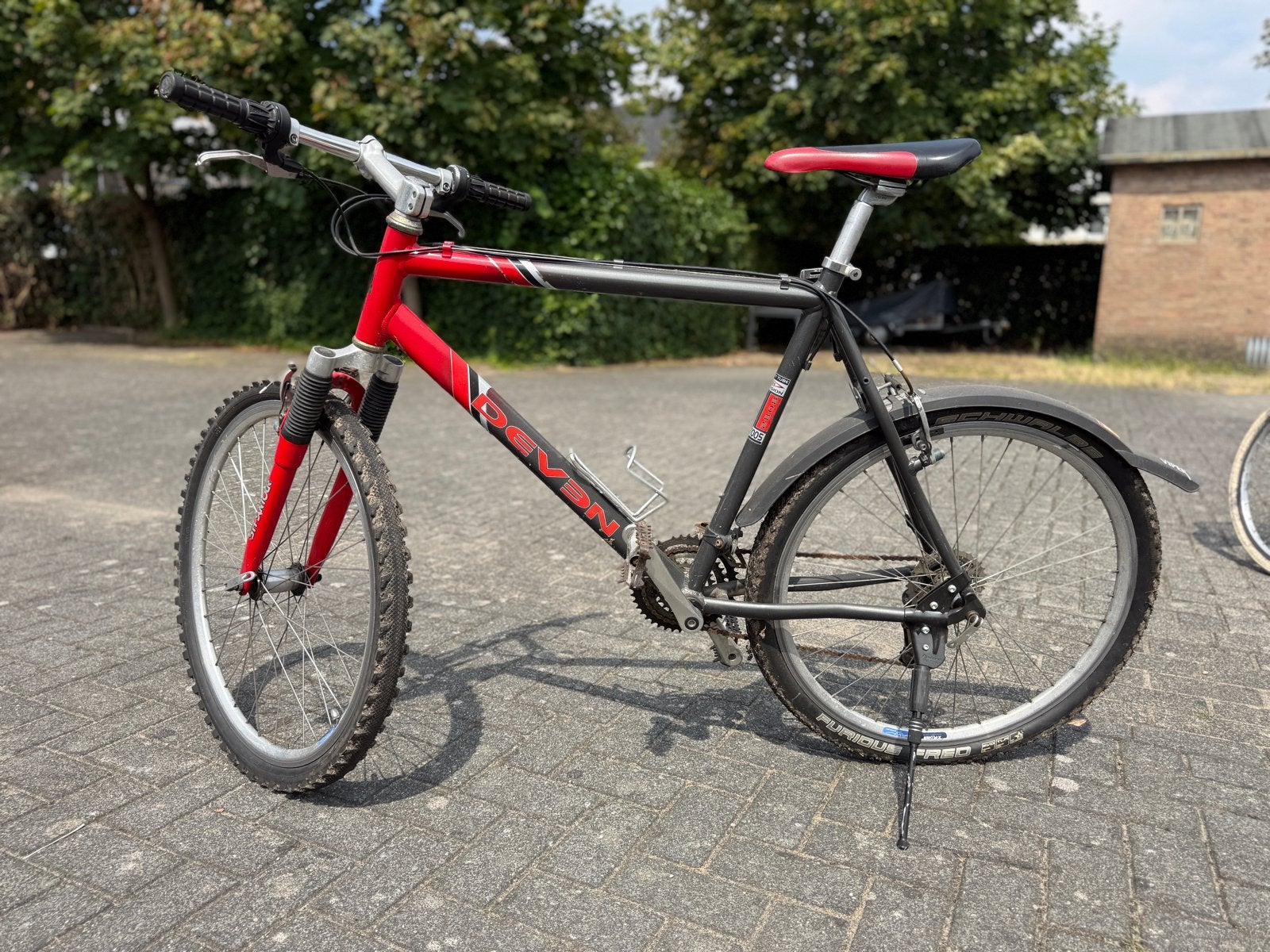 Mountainbike rood/zwart - Goede staat, Gebruikt, Hardtail, Heren, Schijfrem