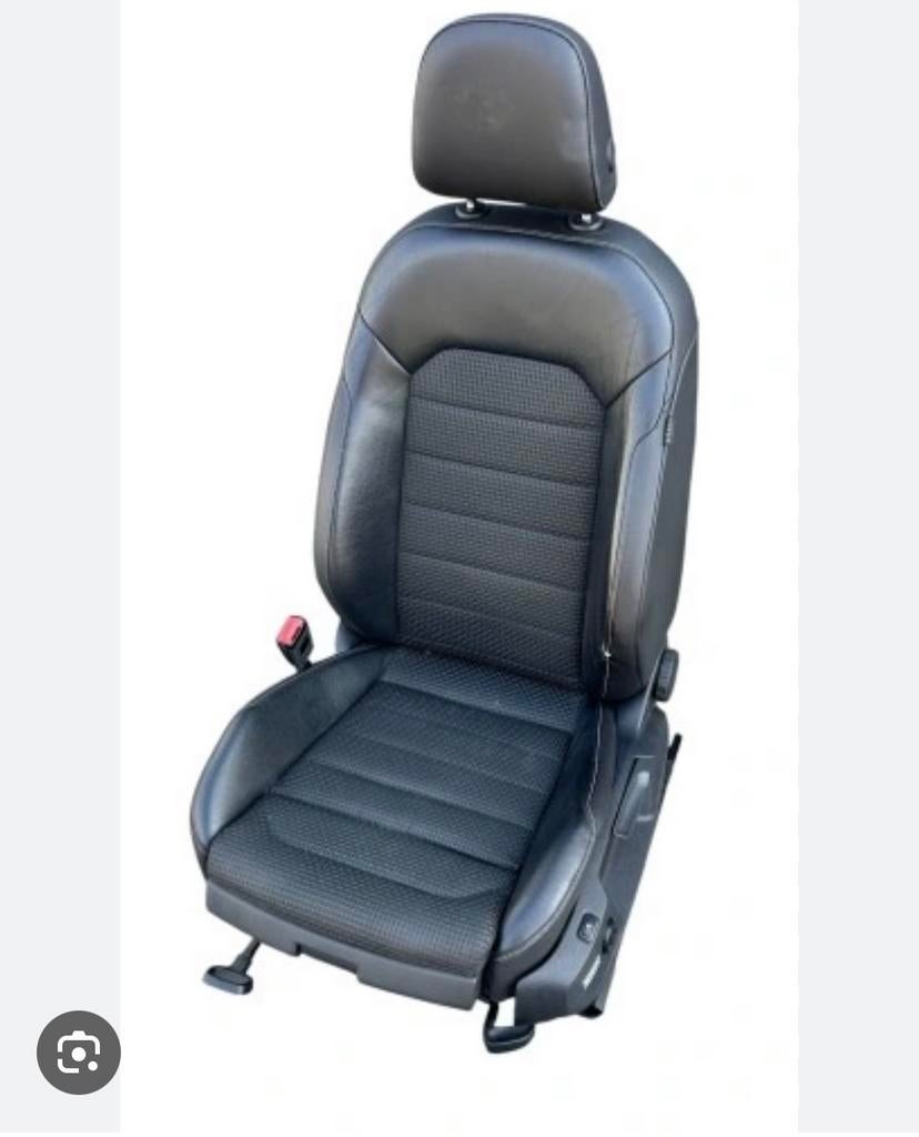Gezocht/lees beschrijving Golf 7 half lederen stoel, Auto-onderdelen, Ophalen of Verzenden, Gebruikt, Volkswagen