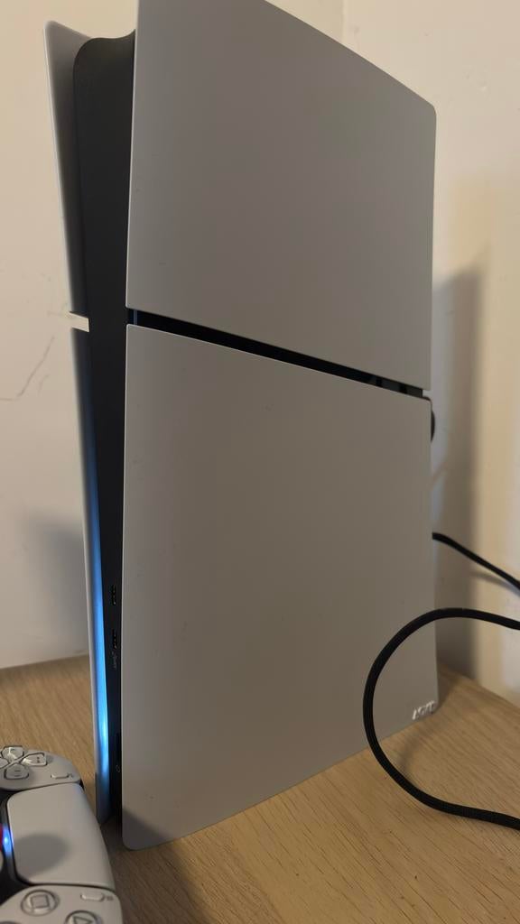 (RUILEN LEES BIO)PlayStation 5 Zo Goed Als Nieuw +Controller, Spelcomputers en Games, Spelcomputers | Sony PlayStation 5, Ophalen