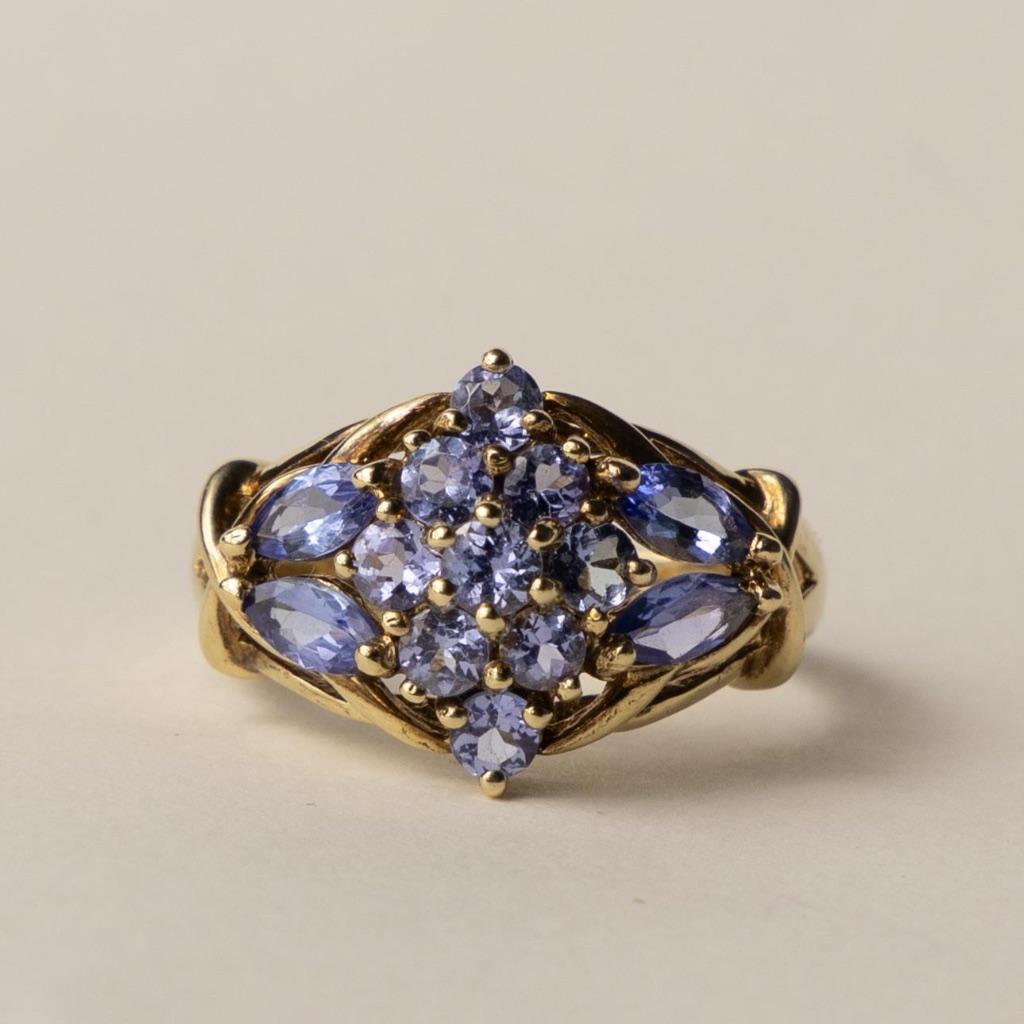 vintage 9 karaat gouden ring tanzanite edelsteen cluster, Verzenden, Zo goed als nieuw, 17 tot 18, Nvt