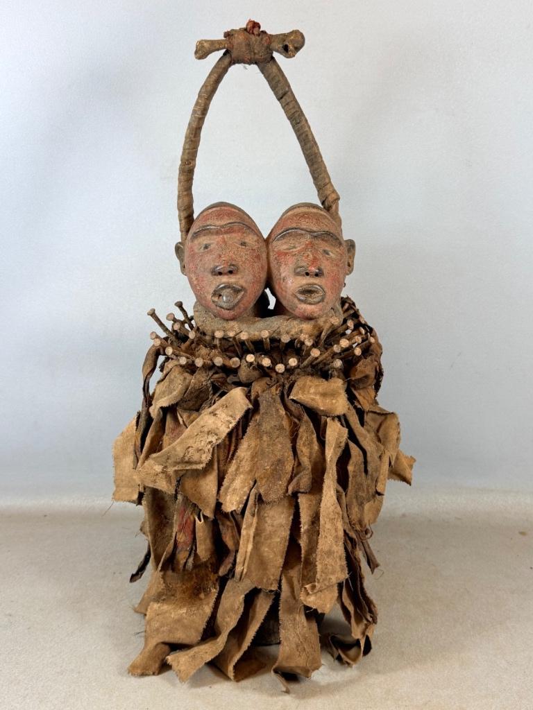 260180 Afrikaans Fetisch Bakongo tweeling beeld - Congo., Antiek en Kunst, Kunst | Niet-Westerse kunst, Ophalen of Verzenden