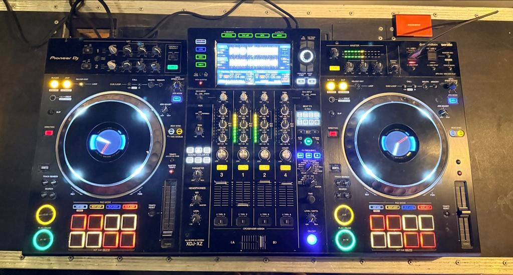 Pioneer XDJ-XZ DJ Controller in nette staat plus decksaver, Ophalen, Zo goed als nieuw, Dj-set, Pioneer