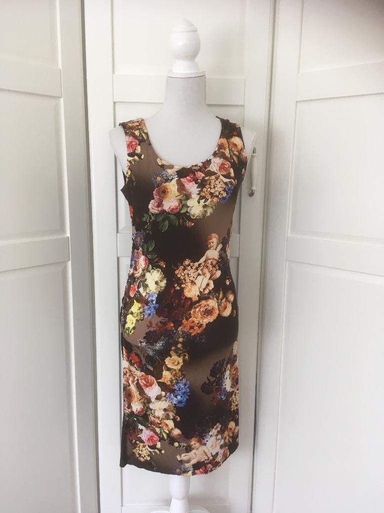 Geisha bruine mouwloze bloemen engeltjes mini jurk, maat S, Kleding | Dames, Jurken, Gedragen, Maat 36 (S), Bruin, Boven de knie
