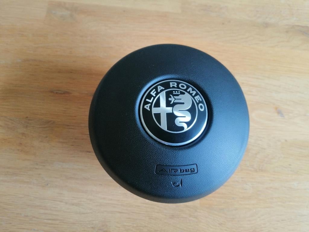 Stuurairbac Alfa Romeo Giulia Stelvio, Auto-onderdelen, Dashboard en Schakelaars, Ophalen of Verzenden, Nieuw, Alfa Romeo