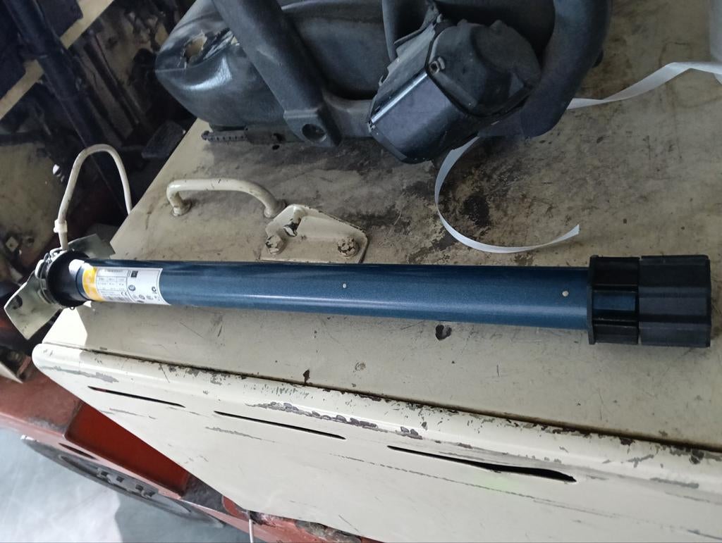 Somfy rolluik moter, Doe-het-zelf en Verbouw, Rolluiken, Ophalen, Wit, Minder dan 100 cm, Minder dan 100 cm
