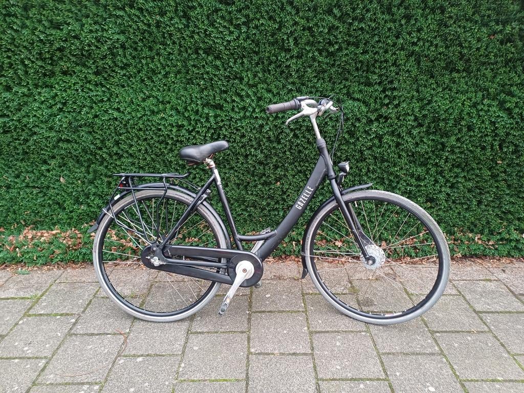 gazelle 28 inch,3 versnelling,FACTUUR, GARANTIE