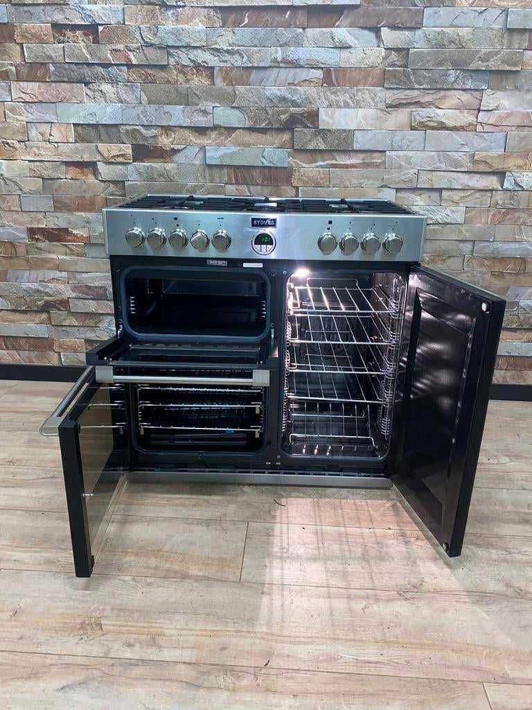 Mooie Stoves gasfornuis 5 pits met 3 ovens RVS 90 cm, Witgoed en Apparatuur, Fornuizen, Gebruikt, 60 cm of meer, Ophalen of Verzenden