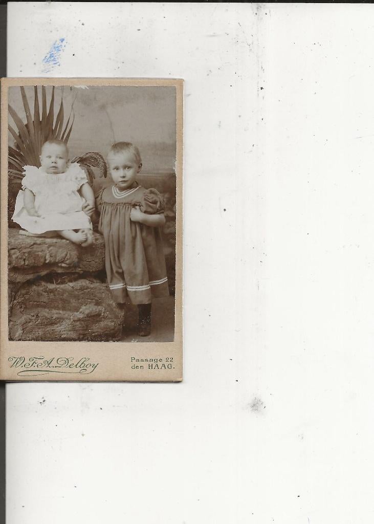 CdV Twee zusjes W Delboy Passage, Ophalen of Verzenden, Voor 1920, Ongelopen, Zuid-Holland