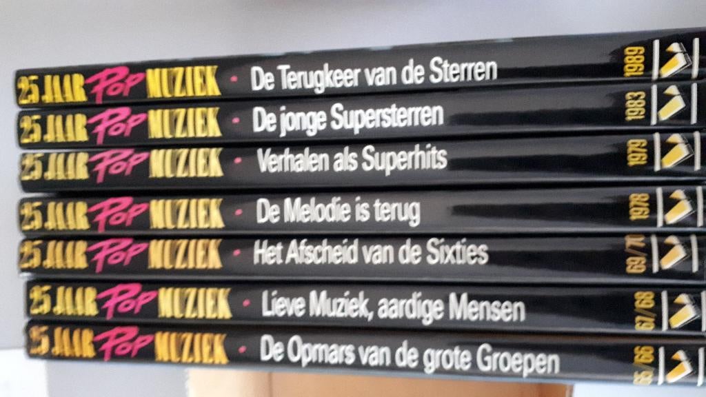 25 Jaar popmuziek Jaren 65-89 Lekturama, Boeken, Diverse auteurs, Ophalen of Verzenden, Zo goed als nieuw, Algemeen