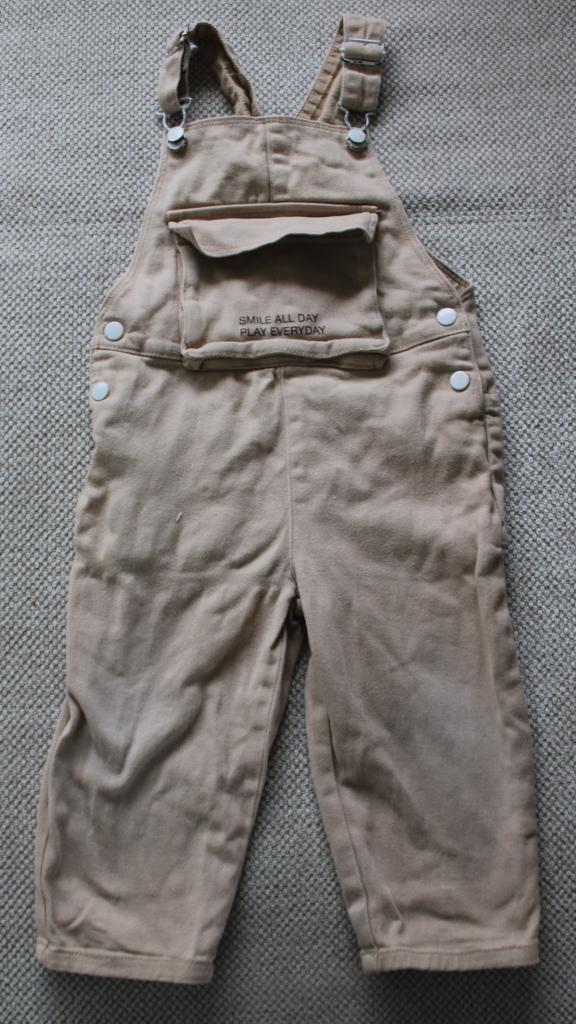 Tuinbroek van Zara 92, Kinderen en Baby's, Kinderkleding | Maat 92, Broek, Gebruikt, Ophalen of Verzenden, Zara