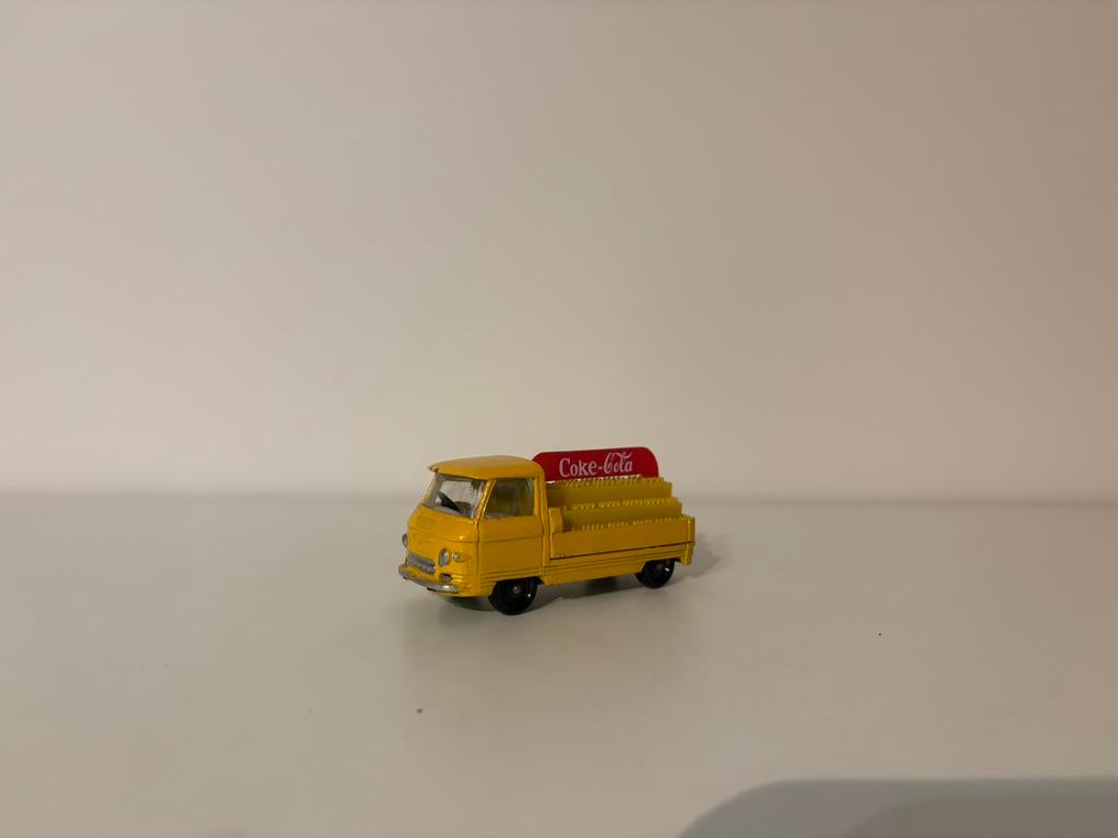 Commer Coke Cola Corgi, Ophalen of Verzenden, Zo goed als nieuw, Bus of Vrachtwagen, Corgi