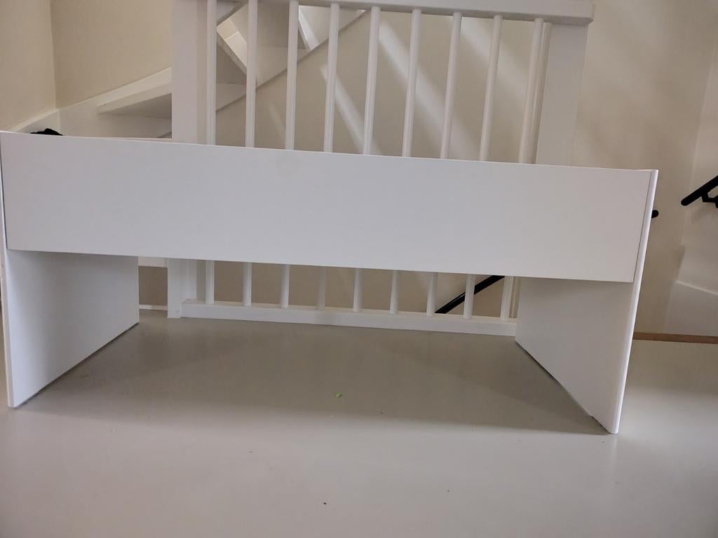 Ikea DUNDRA kindertafel met opbergruimte, Kinderen en Baby's, Kinderkamer | Tafels en Stoelen, Zo goed als nieuw, Tafel(s), Ophalen