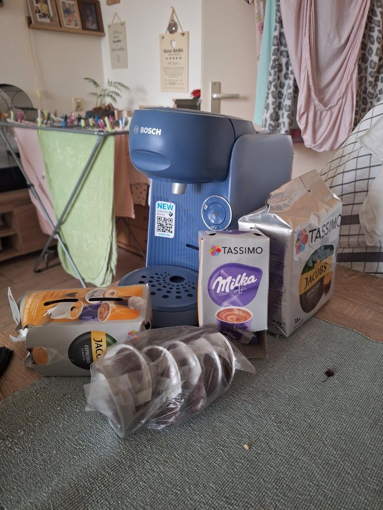 Bosch Tassimo Koffiezetapparaat + Cups, Witgoed en Apparatuur, Koffiezetapparaten, Ophalen of Verzenden