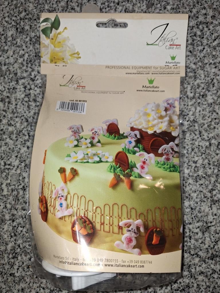 NIEUW!! Martellato Paas Uitstekerset., Ophalen of Verzenden, Nieuw, Taarten of Cupcakes, Versiering