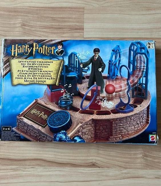 Harry Potter Levitating Game, Ophalen of Verzenden, Zo goed als nieuw, Spel