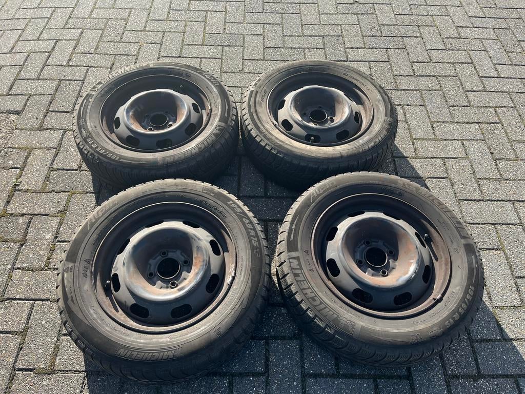 Michelin Alpin 195/65 R15, Ophalen, 15 inch, Banden en Velgen, Winterbanden