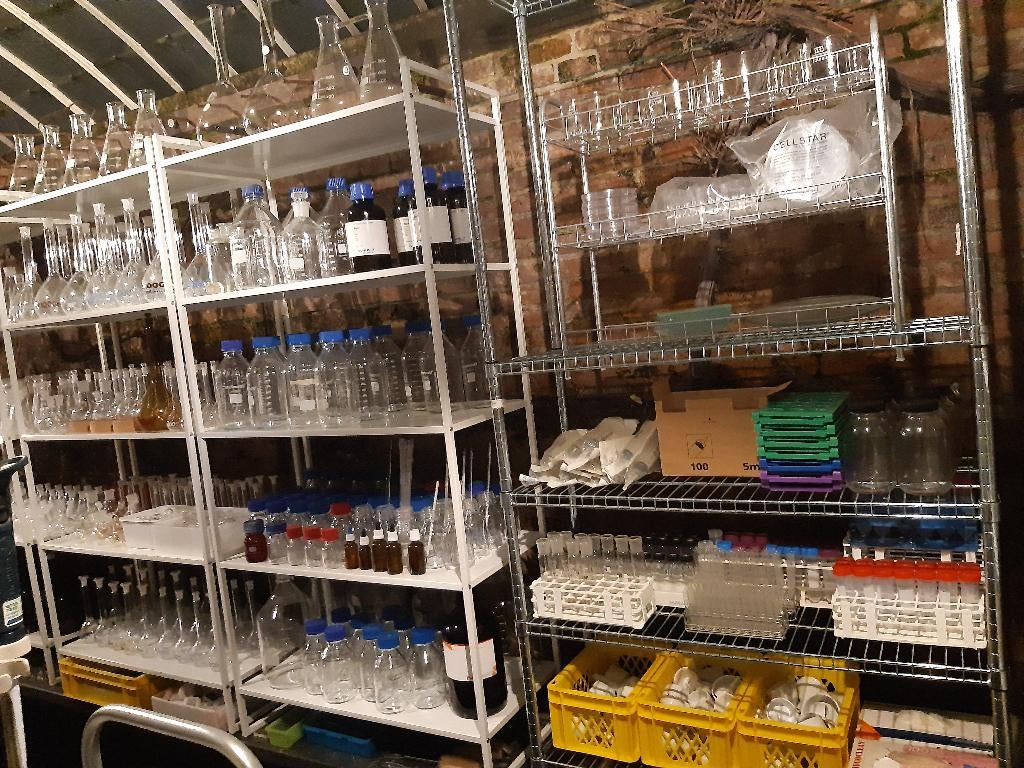 maatcilinder kolf pipet trechter petrischaal fles exsiccator, Ophalen, Gebruikt
