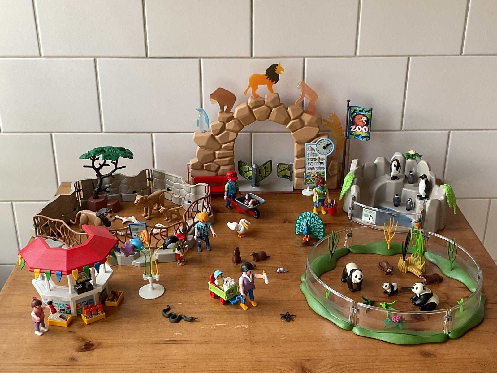 PLAYMOBIL UITGEBREIDE GROTE DIERENTUIN 🐼 🐼 SUPER MOOI !!, Kinderen en Baby's, Speelgoed | Playmobil, Ophalen of Verzenden, Gebruikt