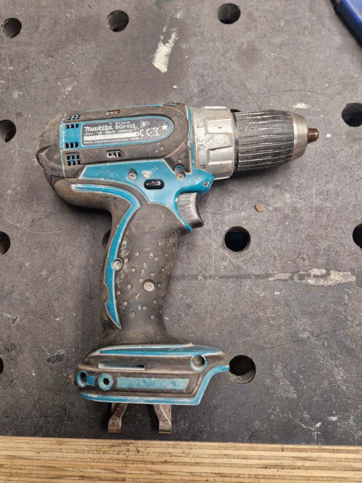 Makita boormachine BDF452 ( Defect), Doe-het-zelf en Verbouw, Ophalen of Verzenden, Boormachine