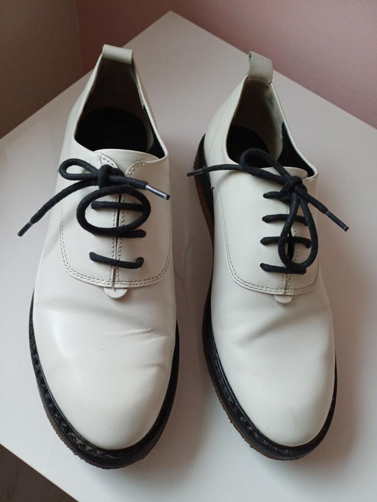 Clarks maat 39,5, Schoenen met lage hakken, Zwart, Ophalen of Verzenden, Zo goed als nieuw