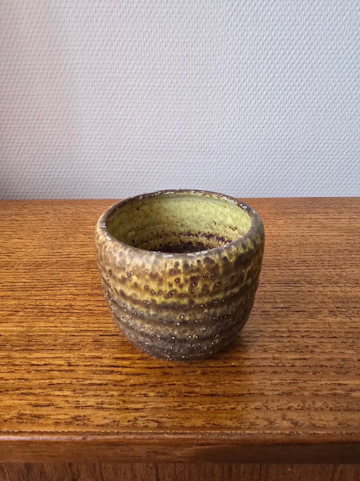 Vintage Aardewerk Bloempotje Mobach - Handgedraaid 70s 80s, Ophalen of Verzenden