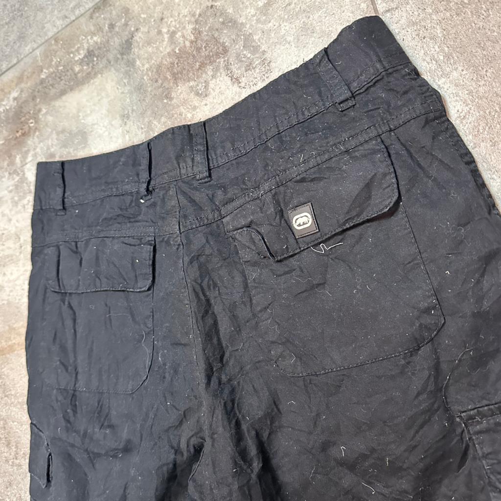 Ecko Unltd Black Cargo Shorts Size 30 Utility Streetwear, Ophalen of Verzenden, Zo goed als nieuw, Maat 46 (S) of kleiner, Zwart
