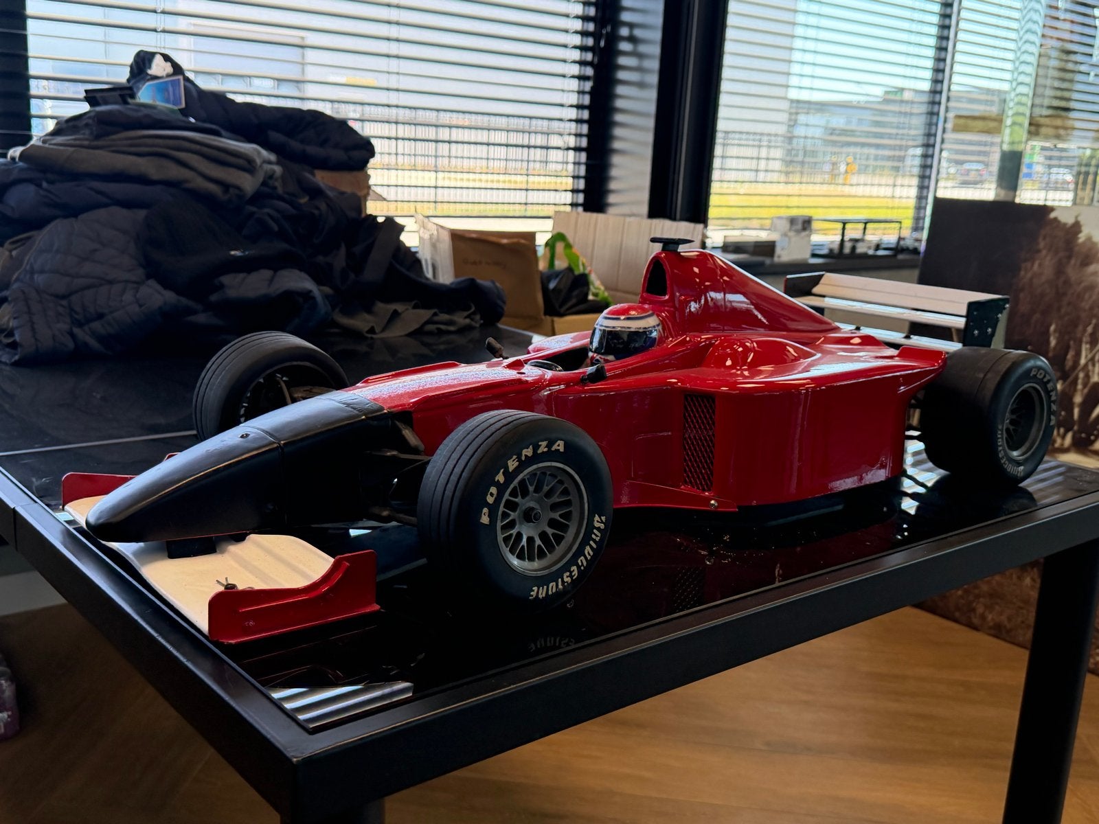 FG Formule 1 Benzine Auto Schaal 1:5 (23cc Zenoah) RTR, Hobby en Vrije tijd, Modelbouw | Radiografisch | Auto's, Ophalen, Benzine