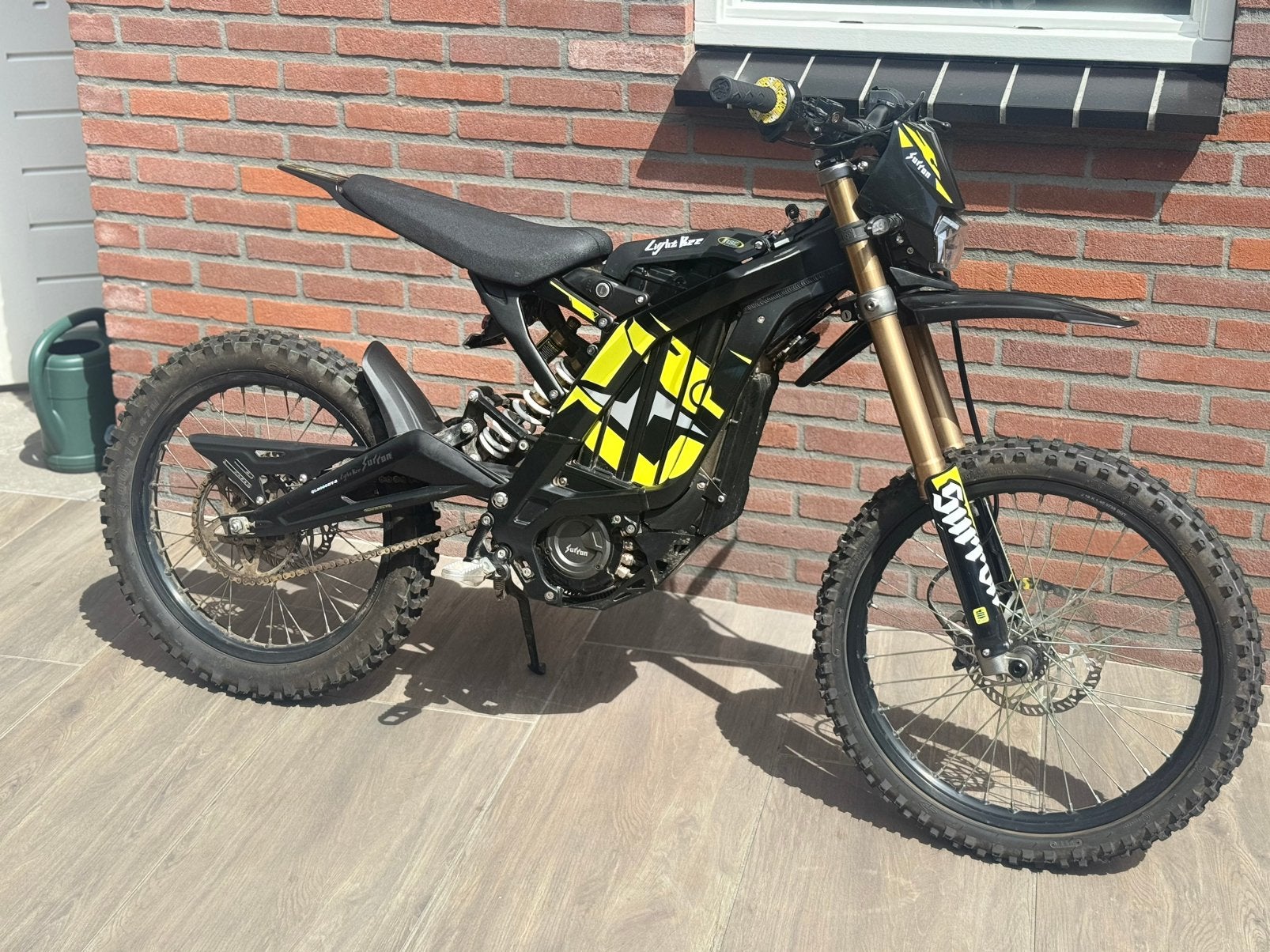 Surron light-bee x 2026 400km gelopen, Ophalen, Zo goed als nieuw, Overige merken