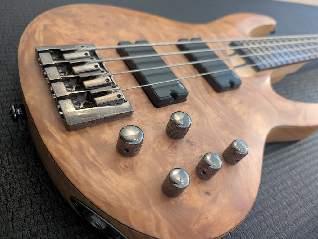 ESP LTD B-204BM, Ophalen, Gebruikt, Elektrisch