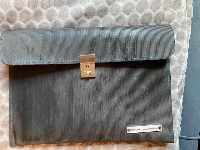 Apple iPad hoes, 10 inch, Apple iPad, Zwart, Nieuw