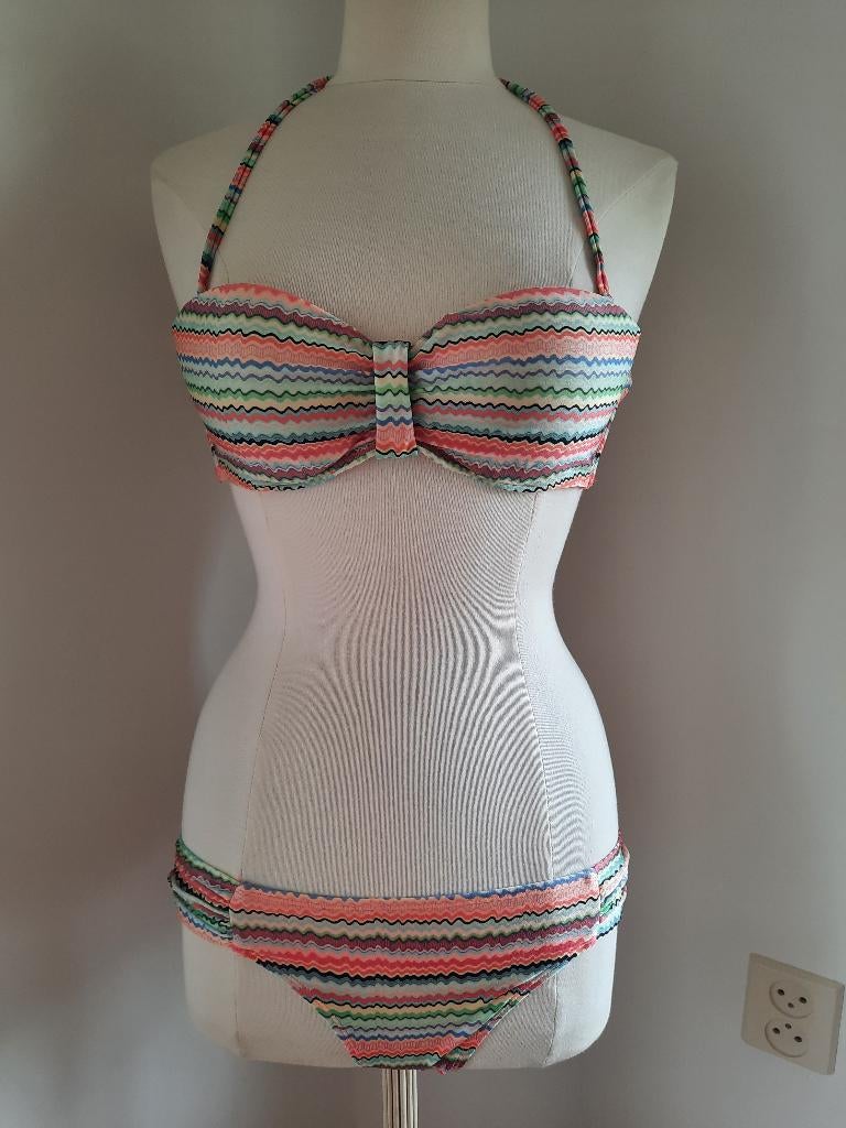 Hunkemöller bikini push up met waves maat S, Hunkemöller, Ophalen of Verzenden, Nieuw, Bikini