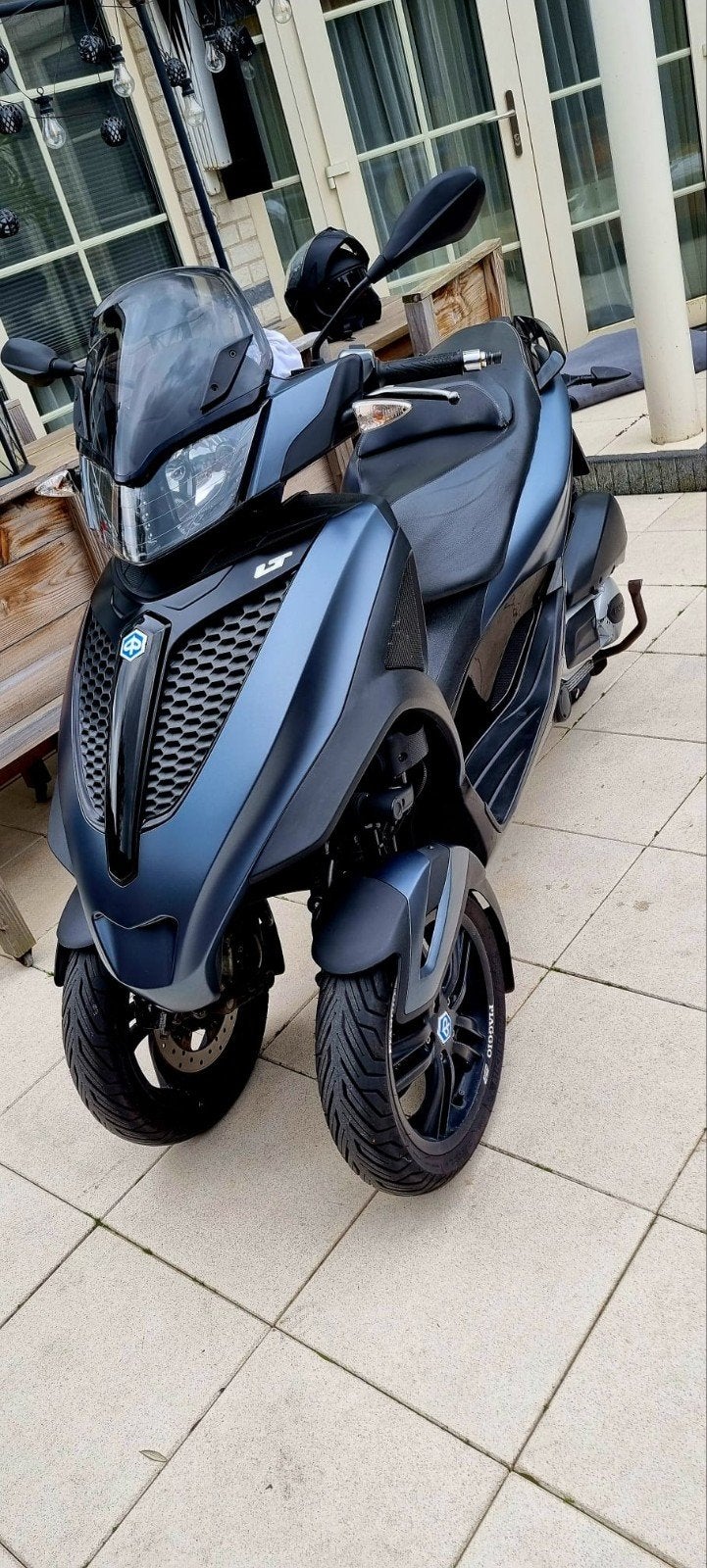 Piaggio Yourban 300 MP3 - Stijlvolle en veilige motorscooter, Fietsen en Brommers, Ophalen, Gebruikt, Overige modellen, 300 cc