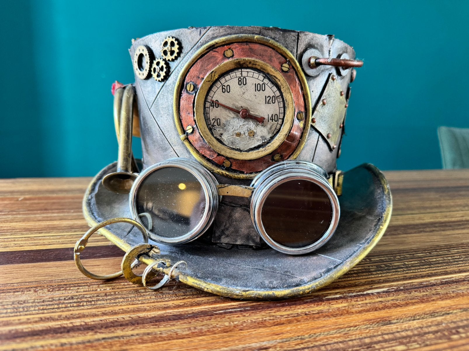 Steampunk hoed uniek exemplaar maat 58/59, Hobby en Vrije tijd, Ophalen of Verzenden, Kostuum, Carnaval