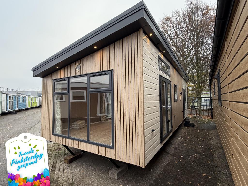 Nordlife Chalet 10 x 4 m Winterhard CV, Caravans en Kamperen, Niet ingevuld, Niet ingevuld, Niet ingevuld, Tot en met 4