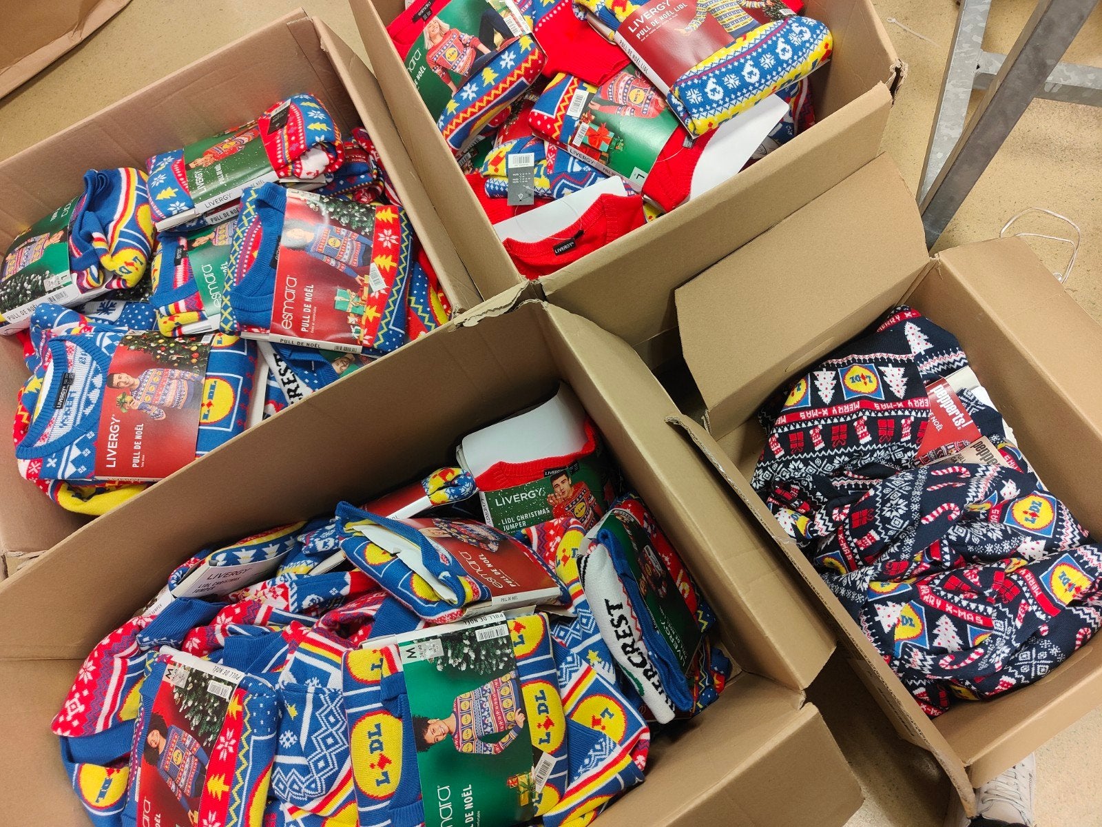 partij Lidl kersttruien kerst kleding partijhandel opkopen, Diversen, Ophalen