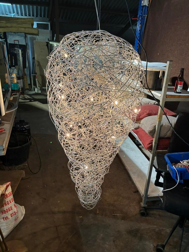 Zeer moderne design lamp te koop zie foto, Ophalen, Zo goed als nieuw